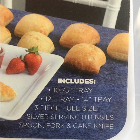 NEW IN PACKAGING! 6 piece serving set - Picture 2 of 3